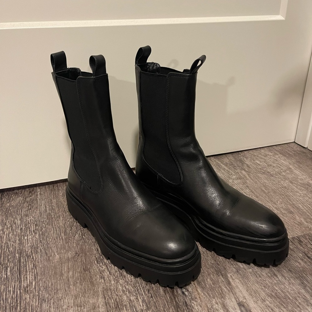 Zara Black Women’s Boot